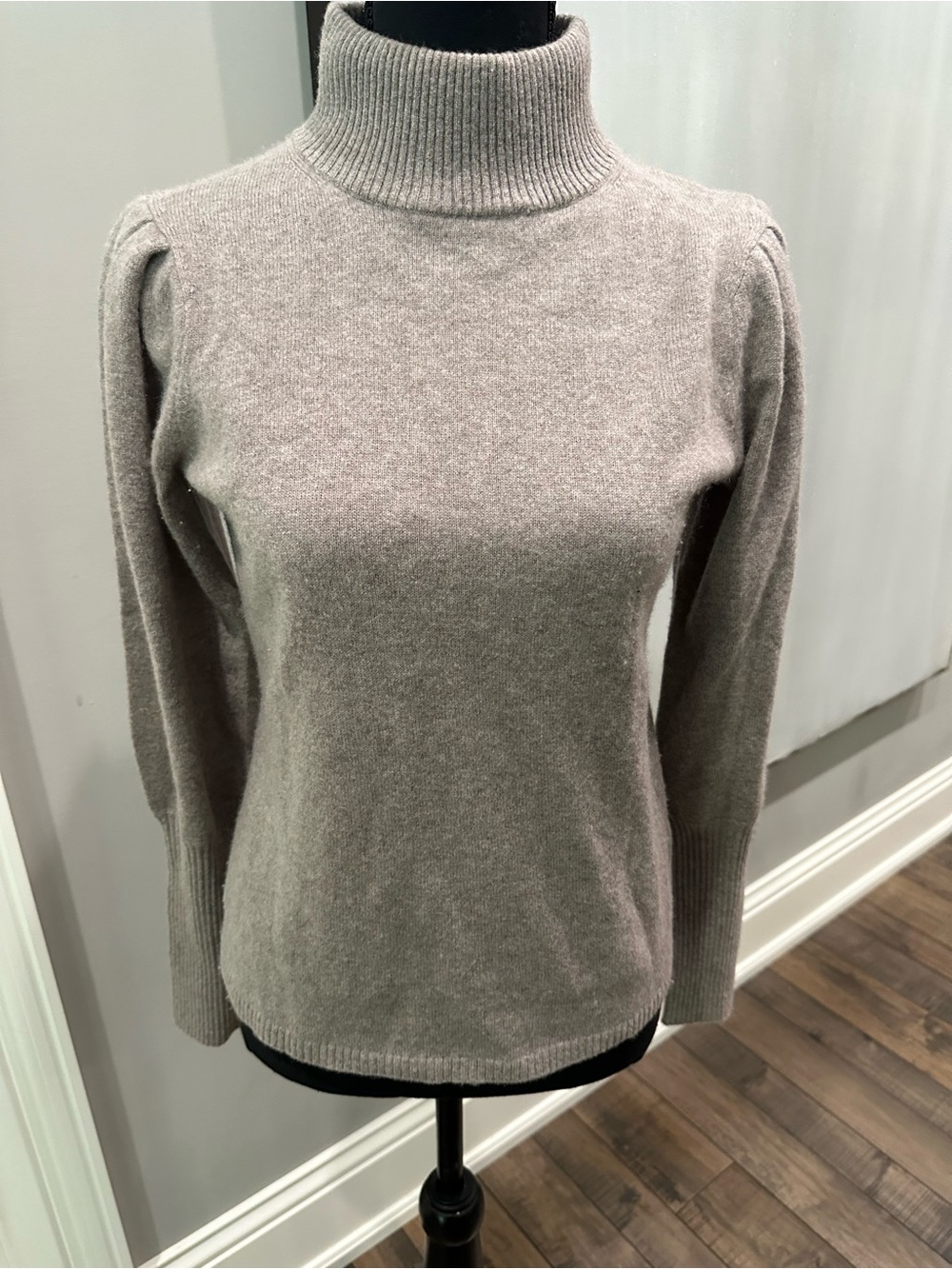 ANTONIO MELANI Taupe Turtleneck Cashmere Sweater